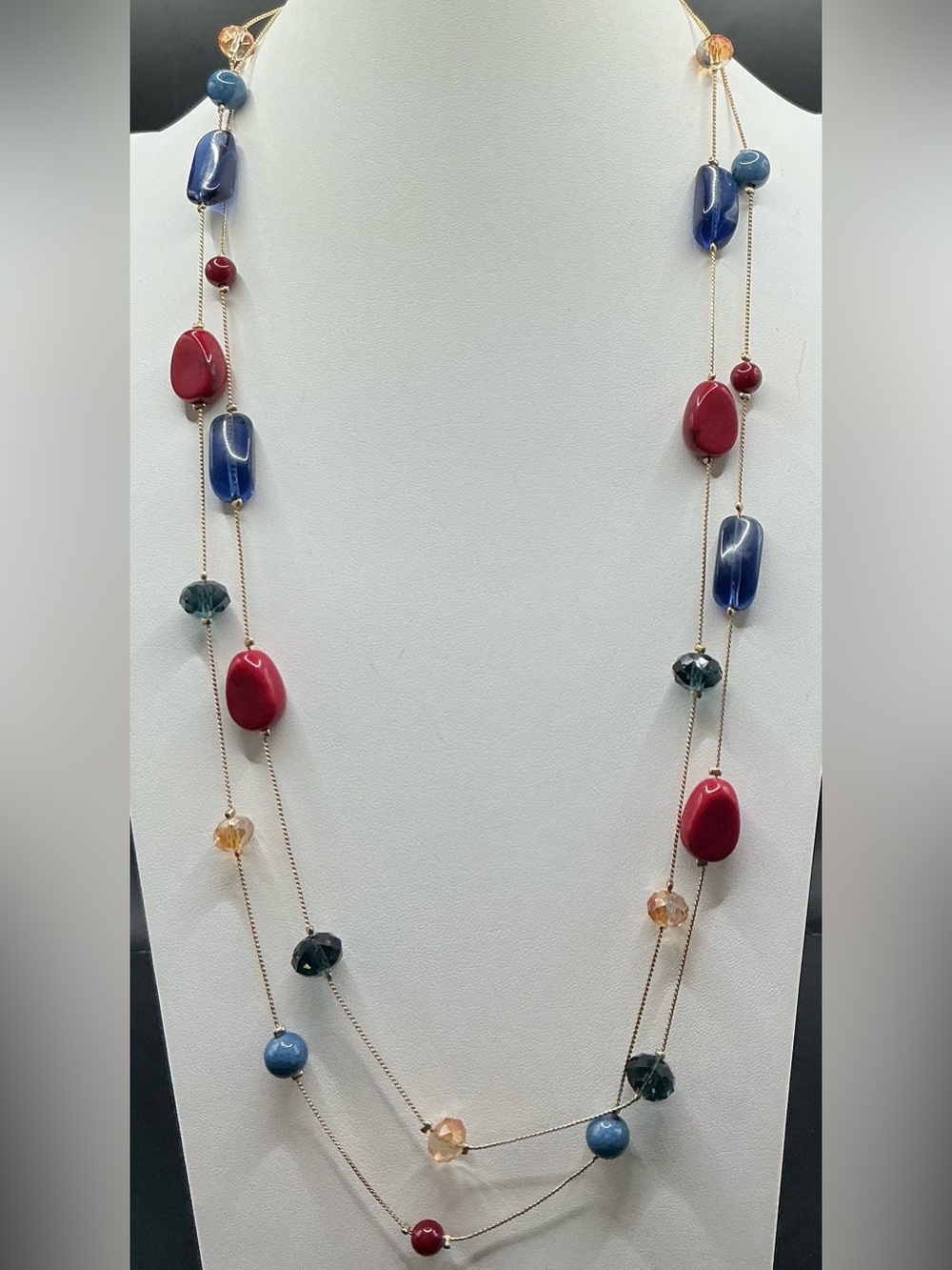 TALBOTS RED BLUE CHAMPAGNE GOLDTONE MULTI STRAND NECKLACE